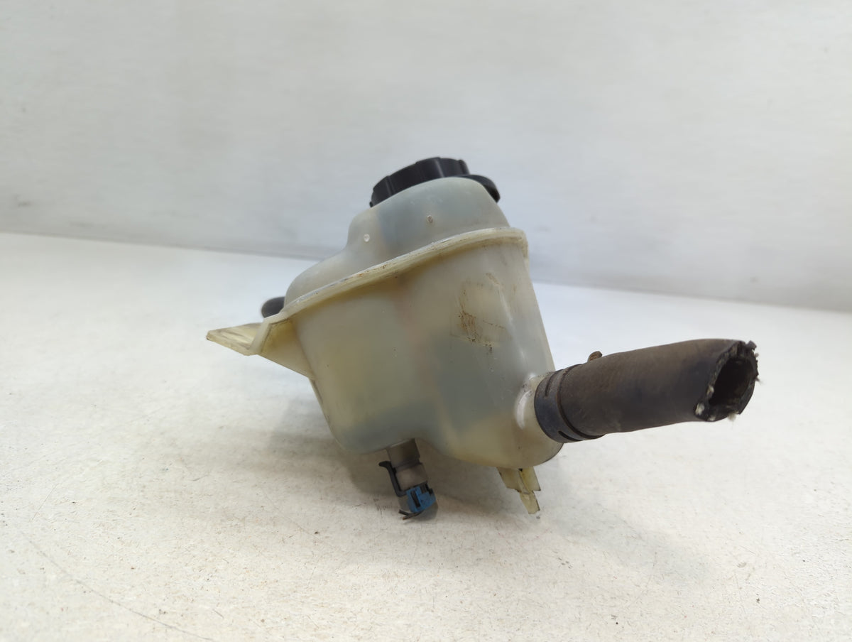 1992-2002 Saturn Sl Radiator Coolant Overflow Expansion Tank Bottle - Oemusedautoparts1.com