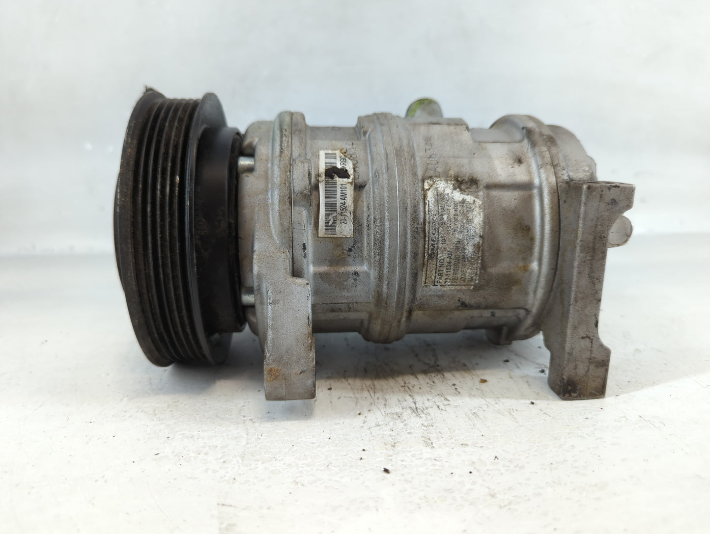 2002 Saturn Sl Air Conditioning A/c Ac Compressor Oem - Oemusedautoparts1.com