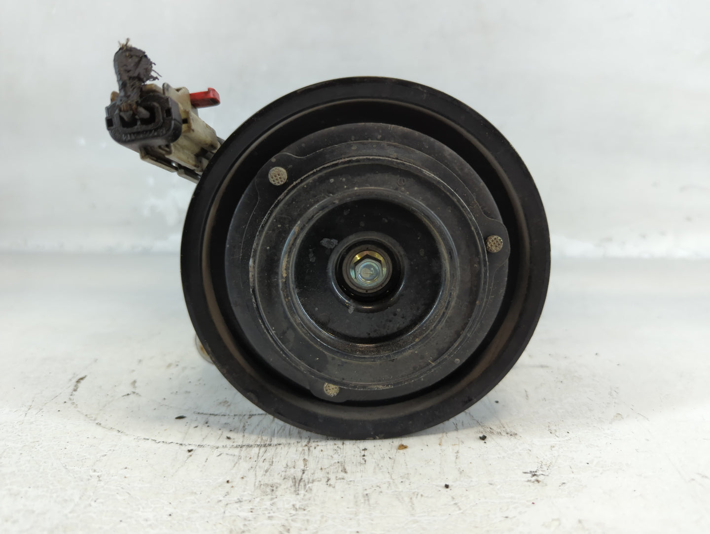 2002 Saturn Sl Air Conditioning A/c Ac Compressor Oem - Oemusedautoparts1.com