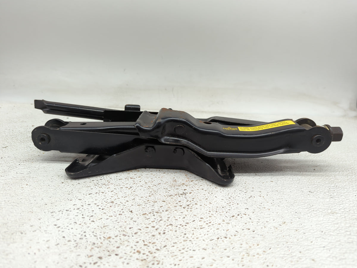 2002 Saturn S Series Undefined Black - Oemusedautoparts1.com