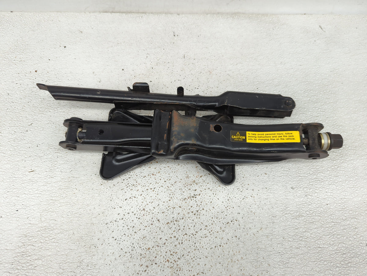 2002 Saturn S Series Undefined Black - Oemusedautoparts1.com