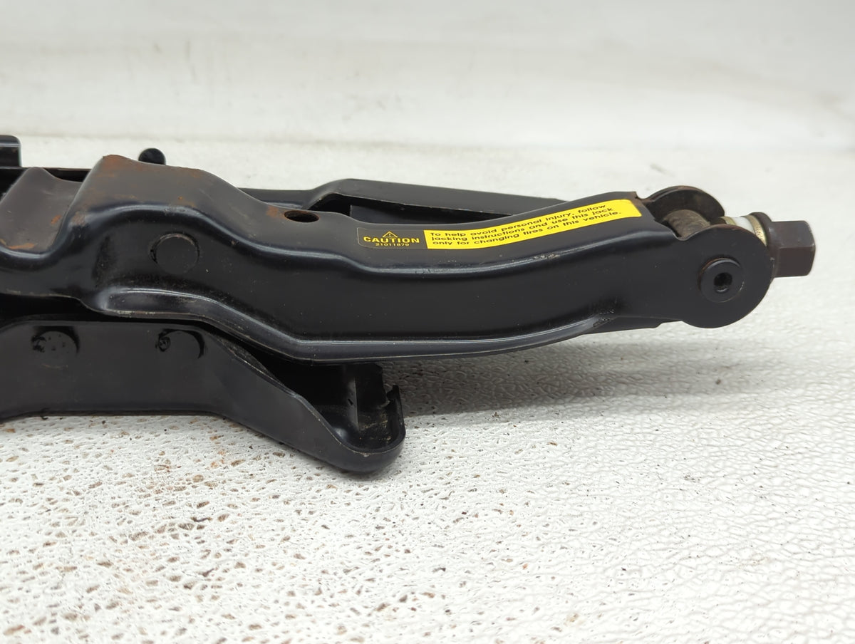 2002 Saturn S Series Undefined Black - Oemusedautoparts1.com