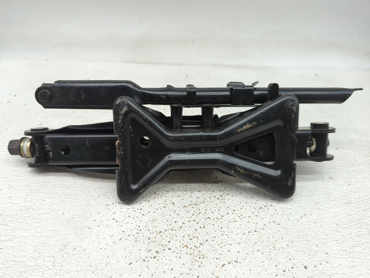 2002 Saturn S Series Undefined Black - Oemusedautoparts1.com