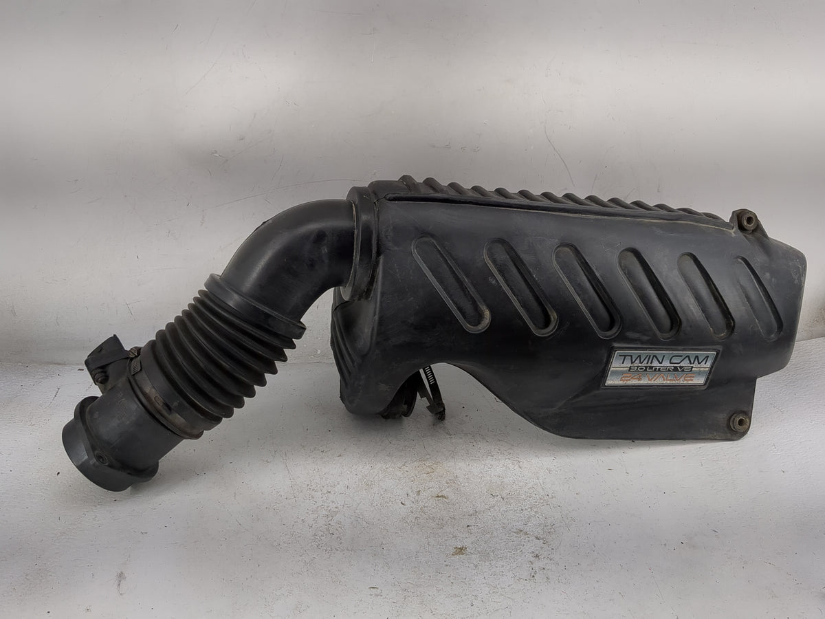 2002-2003 Saturn Vue Air Cleaner Intake-duct Hose Tube 1500048 - Oemusedautoparts1.com