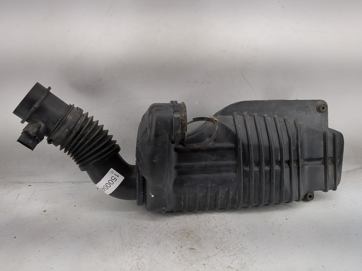 2002-2003 Saturn Vue Air Cleaner Intake-duct Hose Tube 1500048 - Oemusedautoparts1.com