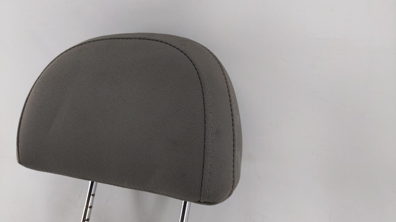 2002-2007 Saturn Vue Headrest Head Rest Front Driver Passenger Seat Fits Fits 2002 2003 2004 2005 2006 2007 OEM Used Auto Pa