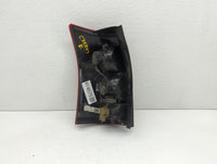 2002-2003 Saturn Vue Tail Light Assembly Driver Left OEM P/N:22692371 22711438 Fits Fits 2002 2003 OEM Used Auto Parts - Oem