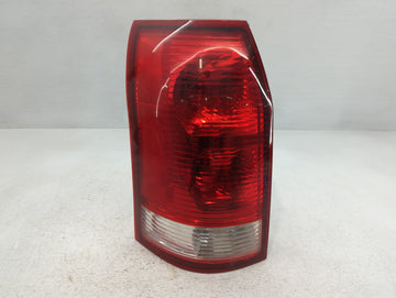 2002-2003 Saturn Vue Rear Center Lid Brake Light Tail Light P/N:2GCX-13407-AB Fits Fits 2002 2003 OEM Used Auto Parts - Oemu