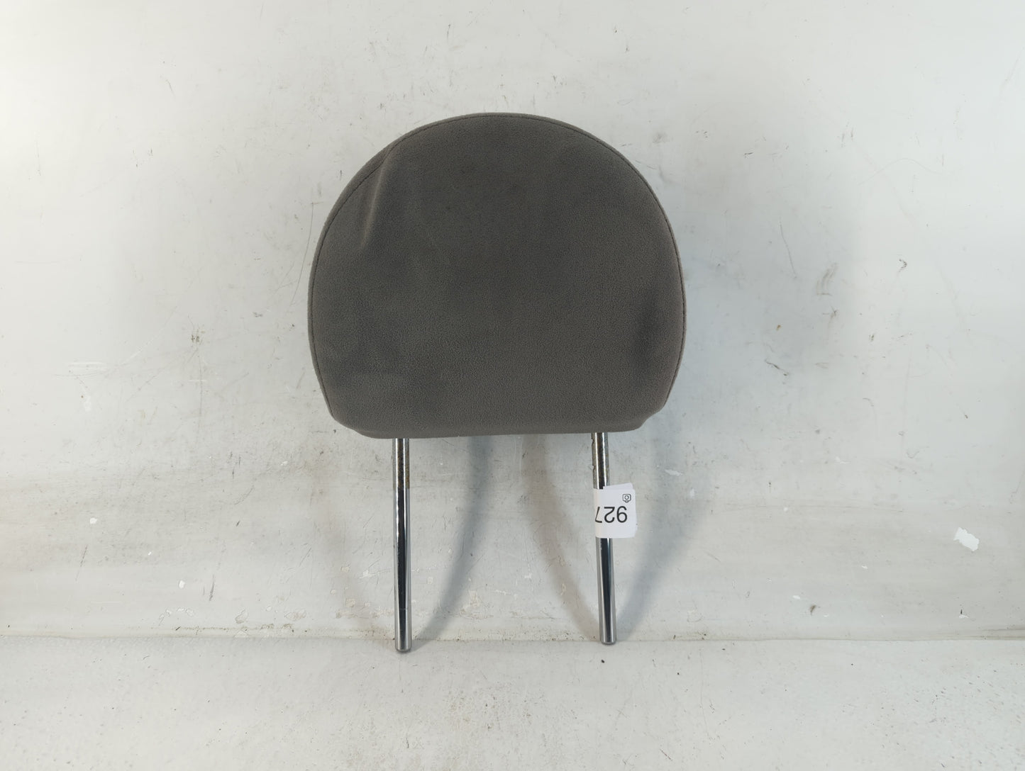 2002-2007 Saturn Vue Headrest Head Rest Front Driver Passenger Seat Fits Fits 2002 2003 2004 2005 2006 2007 OEM Used Auto Pa