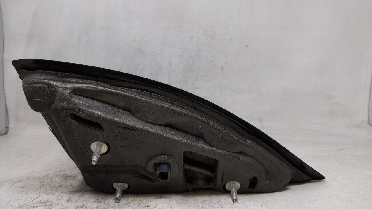 2002 Saturn Vue Passenger Side View Mirror - Right Door Mirror OEM Used - Oemusedautoparts1.com