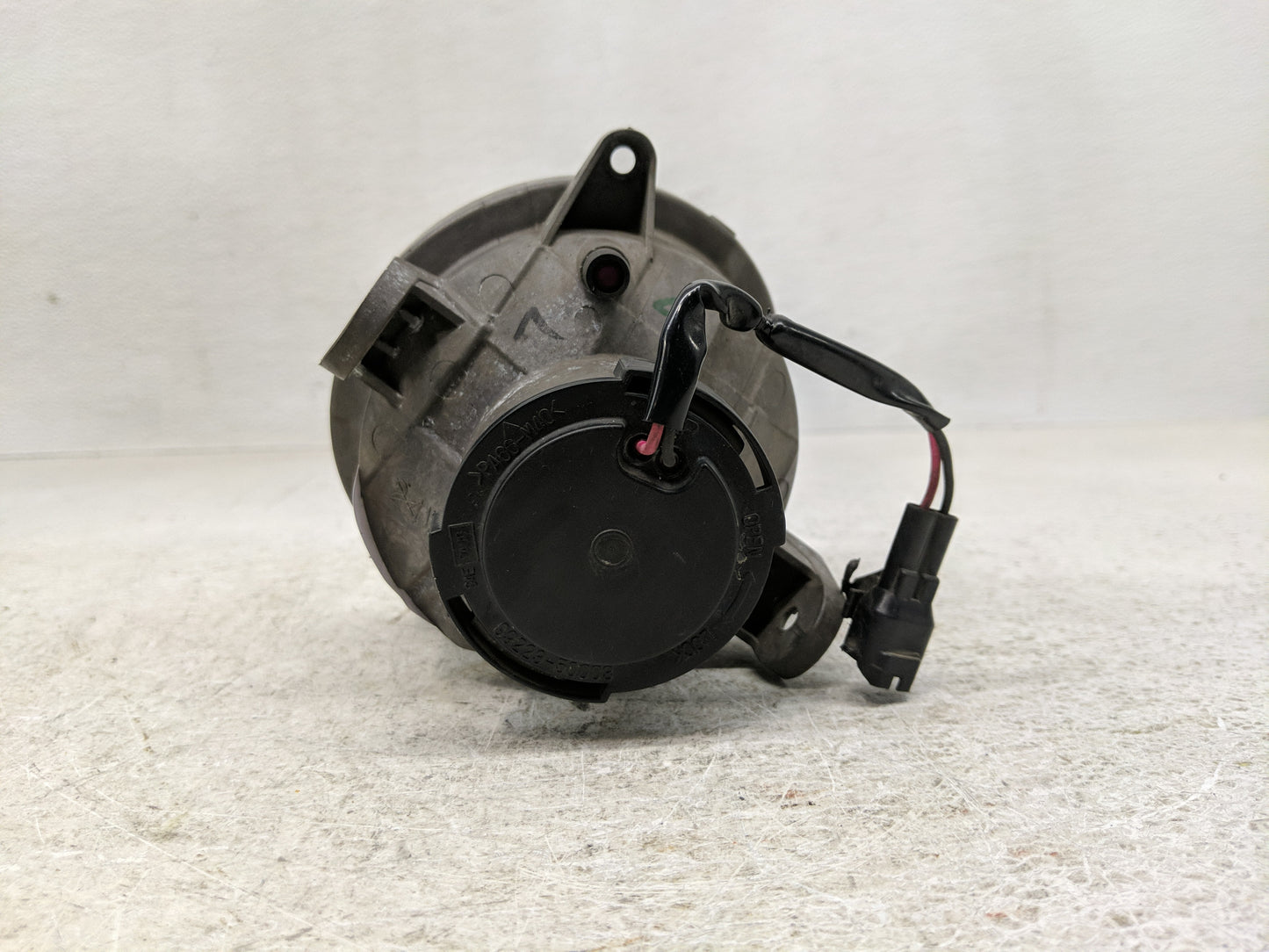 2001-2002 Subaru Forester Driver Left Oem Front Light Lamp - Oemusedautoparts1.com