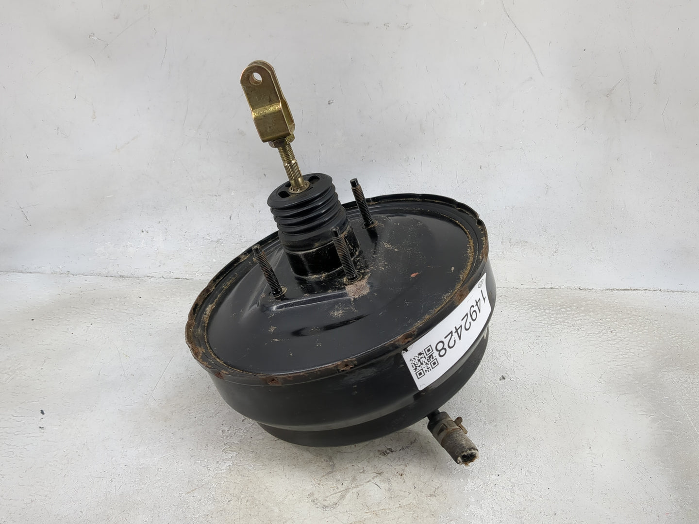 2001-2002 Subaru Forester Power Brake Booster Oem - Oemusedautoparts1.com