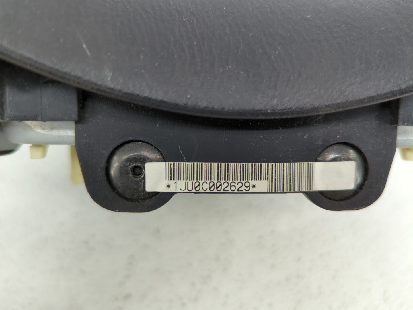 2002 Subaru Forester Air Bag Driver Left Steering Wheel Mounted P/N:900320101Y31 Fits OEM Used Auto Parts - Oemusedautoparts