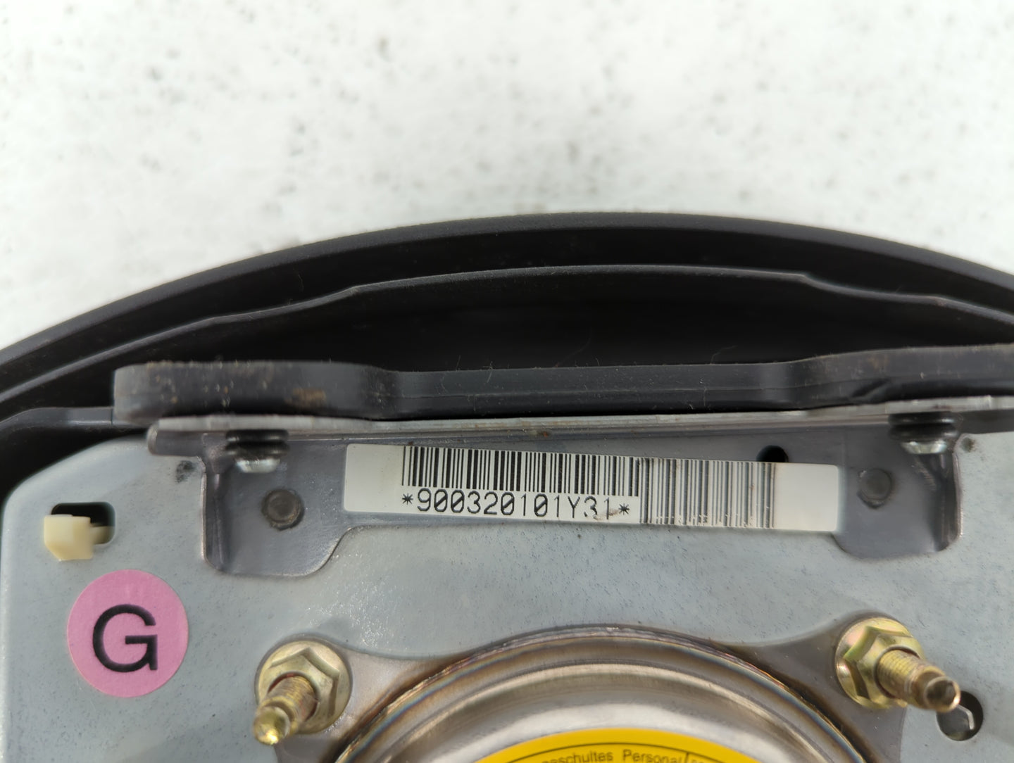 2002 Subaru Forester Air Bag Driver Left Steering Wheel Mounted P/N:900320101Y31 Fits OEM Used Auto Parts - Oemusedautoparts