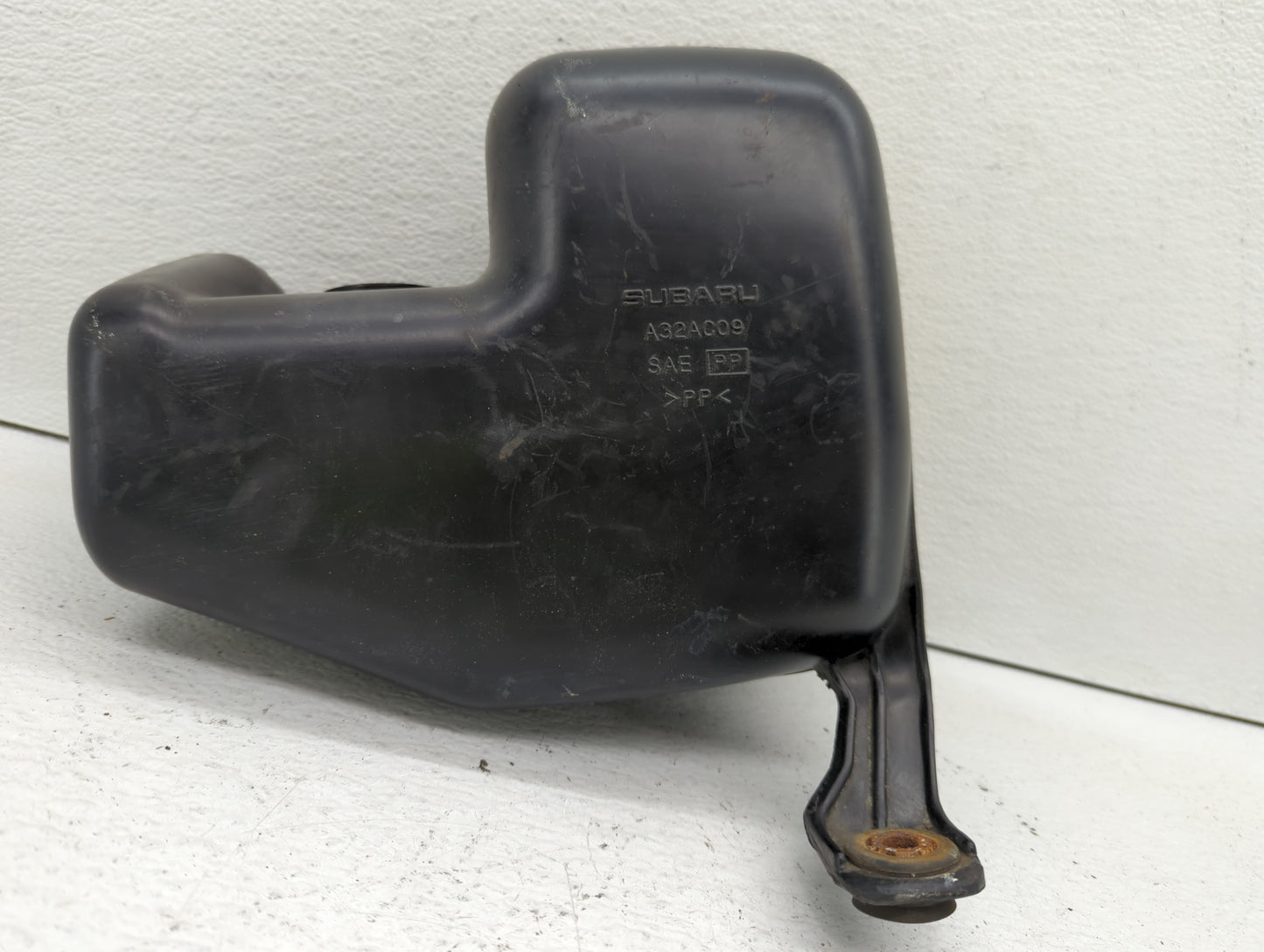 2002 Subaru Forester Air Cleaner Intake Duct Hose Tube - Oemusedautoparts1.com