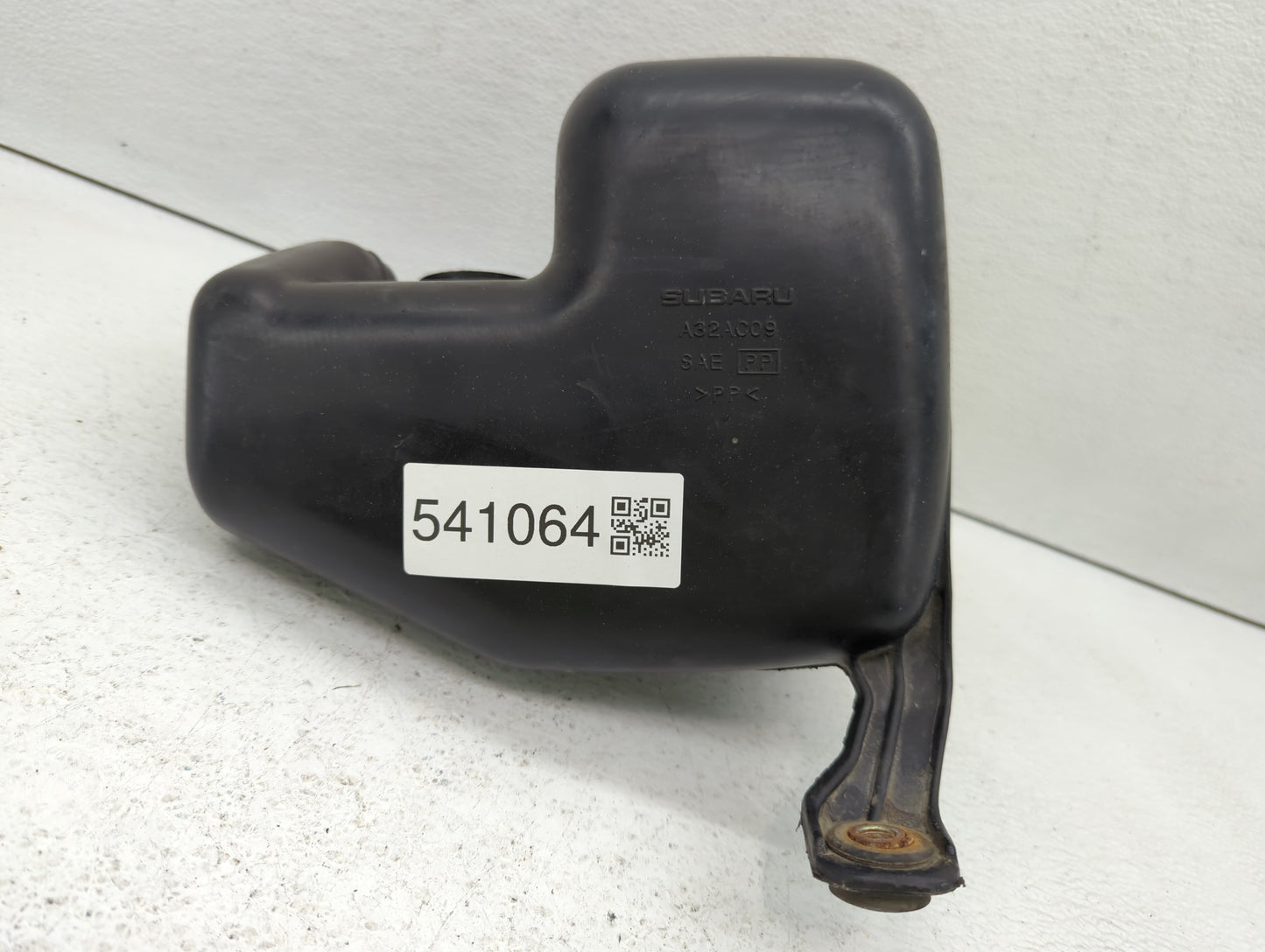 2002 Subaru Forester Air Cleaner Intake-duct Hose Tube - Oemusedautoparts1.com