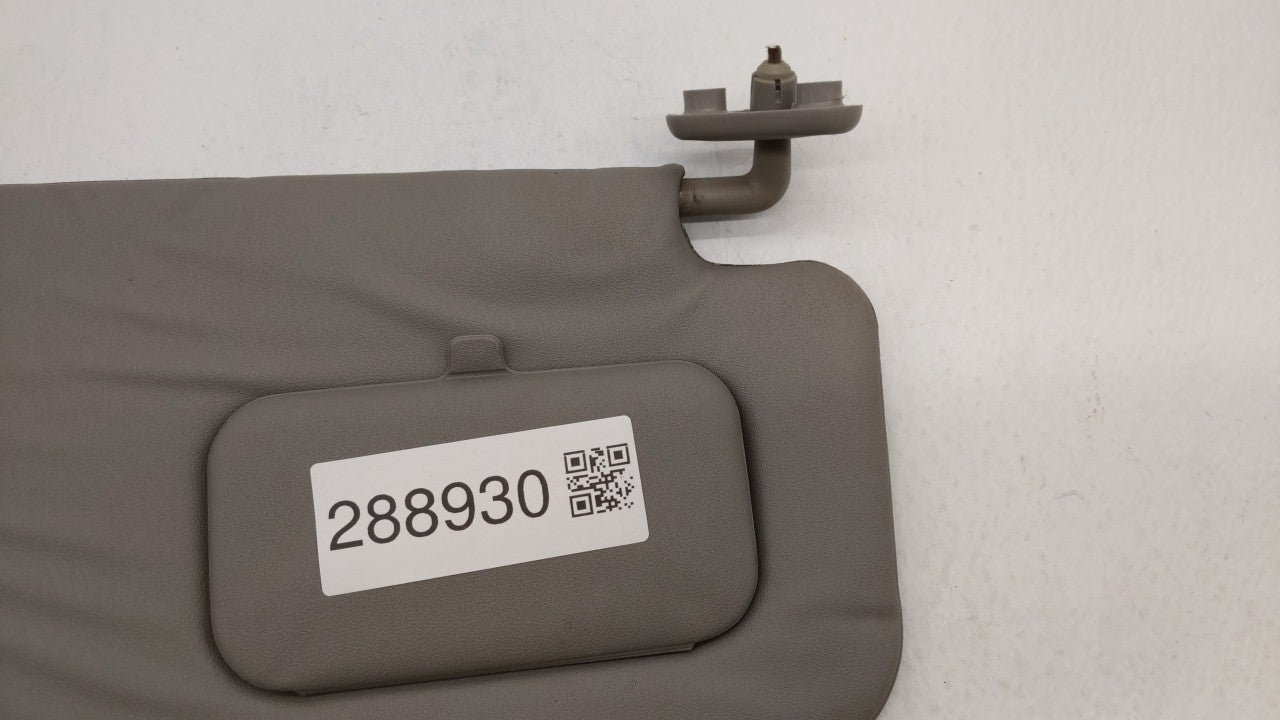 2002 Subaru Forester Sun Visor Shade Replacement Passenger Right Mirror Fits Fits 2001 OEM Used Auto Parts - Oemusedautopart