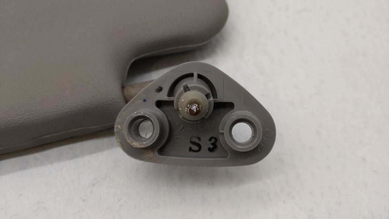 2002 Subaru Forester Sun Visor Shade Replacement Passenger Right Mirror Fits Fits 2001 OEM Used Auto Parts - Oemusedautopart