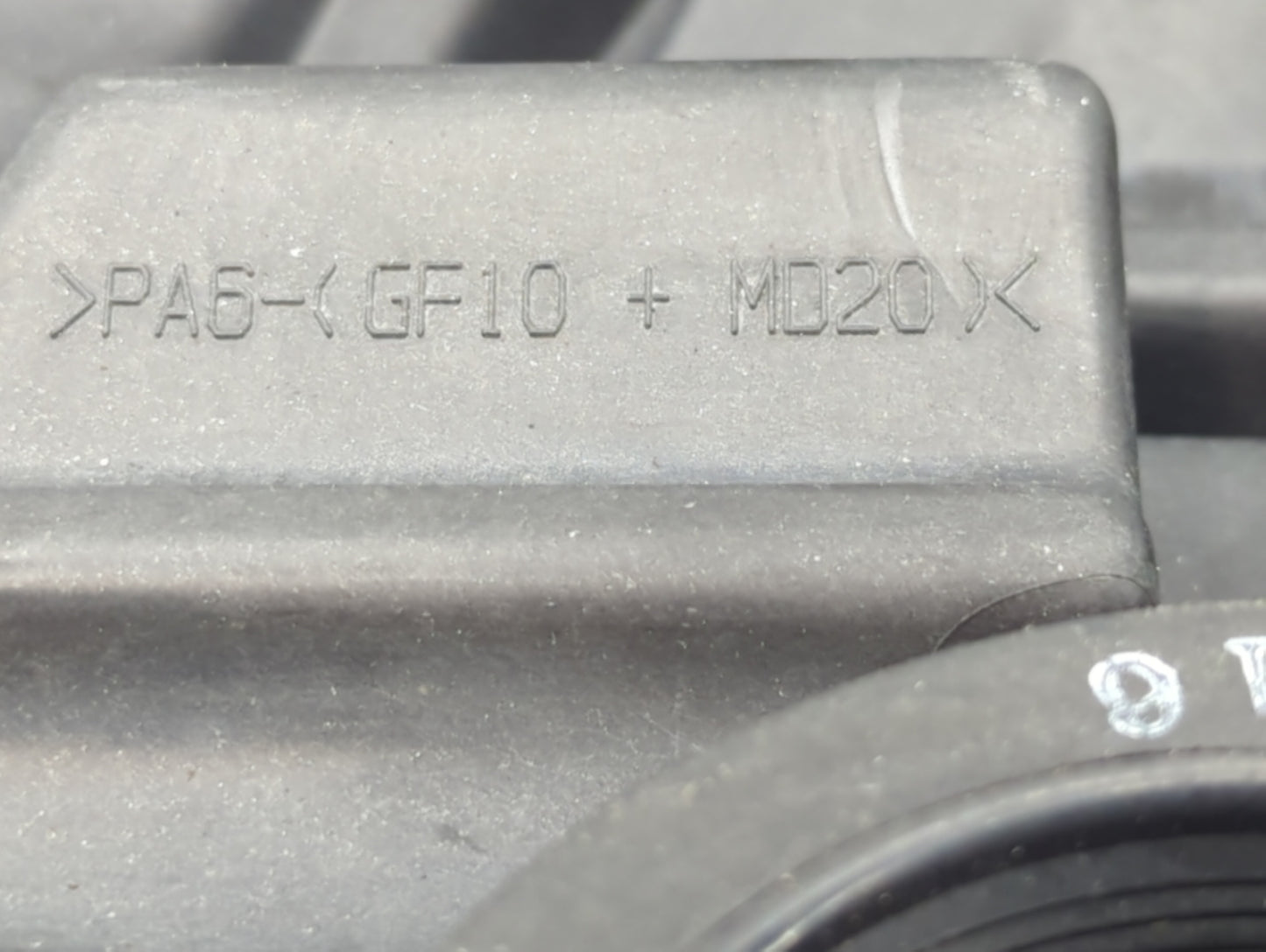 2002 Subaru Impreza Engine Cover - Oemusedautoparts1.com