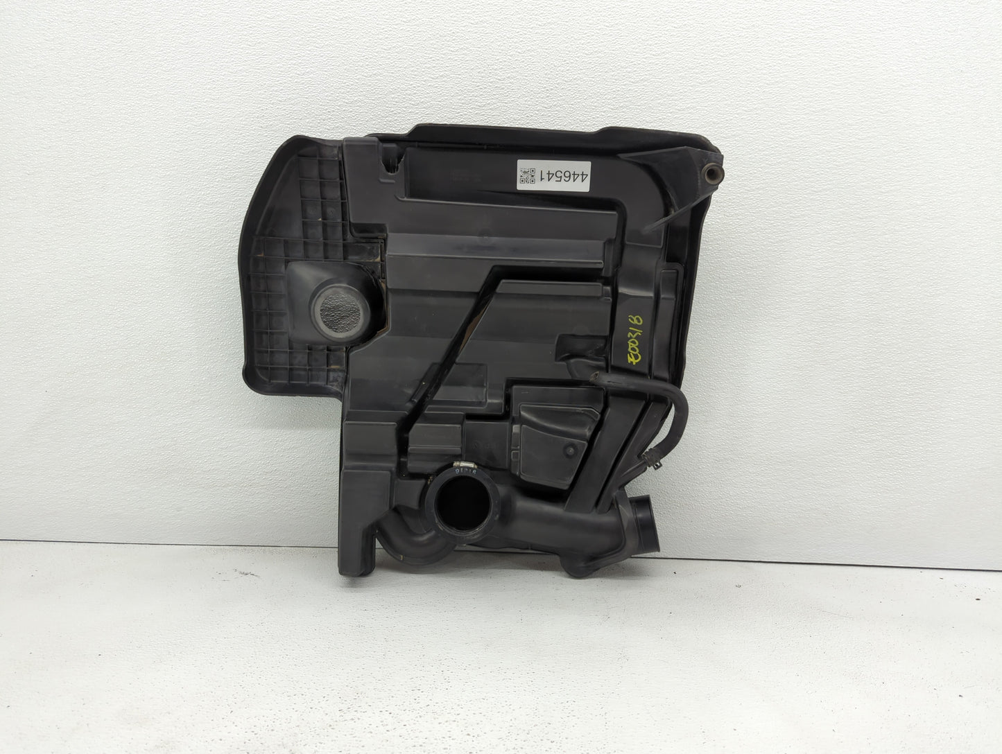 2002 Subaru Impreza Engine Cover - Oemusedautoparts1.com