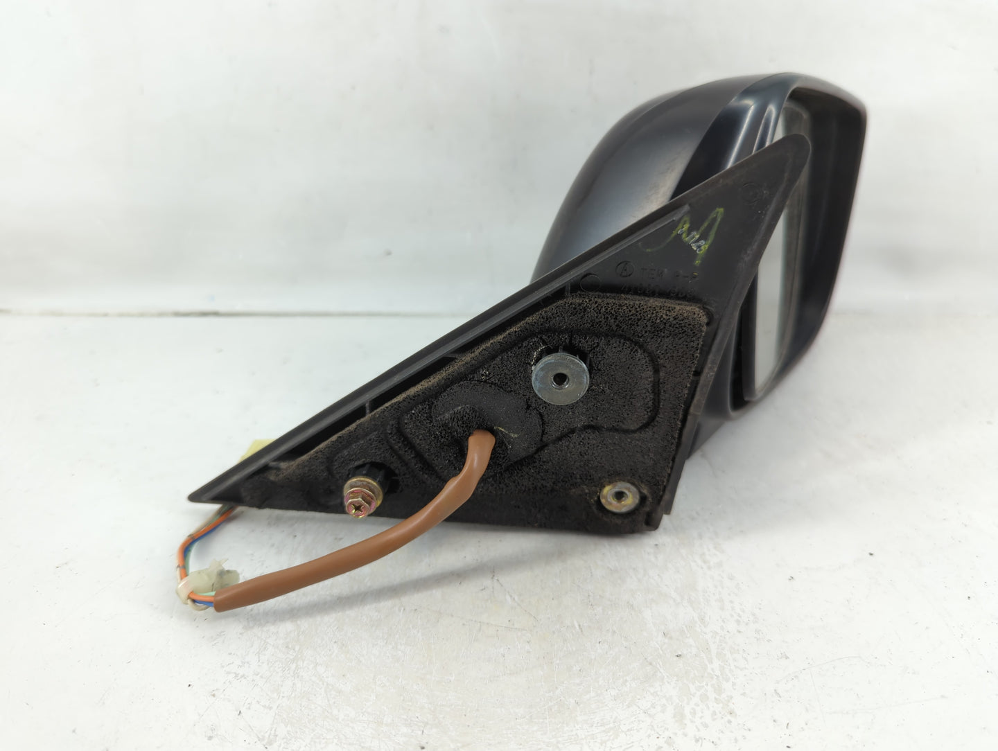 2000-2004 Subaru Legacy Side Mirror Replacement Passenger Right View Door Mirror P/N:42298 Fits OEM Used Auto Parts - Oemuse