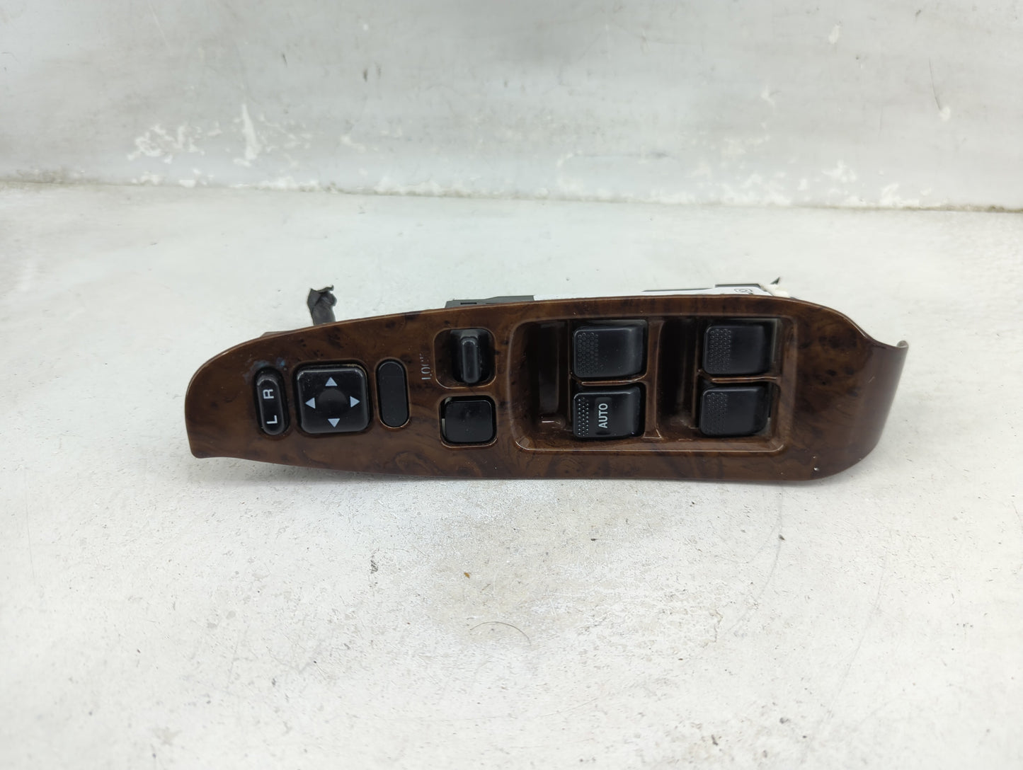 2000-2004 Subaru Legacy Master Power Window Switch Replacement Driver Side Left Fits Fits 2000 2001 2002 2003 2004 OEM Used 