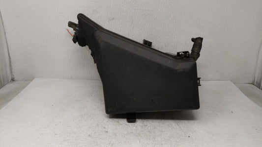 2002-2005 Subaru Legacy Fusebox Fuse Box Panel Relay Module Fits Fits 2002 2003 2004 2005 OEM Used Auto Parts - Oemusedautop