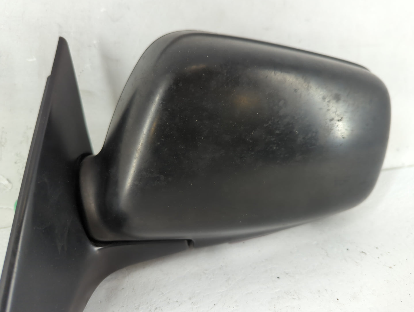 2000-2004 Subaru Legacy Driver Side View Mirror - Left Door Mirror OEM Used - Oemusedautoparts1.com