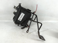 2000-2003 Suzuki Grand Vitara Fusebox Fuse Box Panel Relay Module P/N:22677891_06 Fits Fits 2000 2001 2002 2003 OEM Used Aut