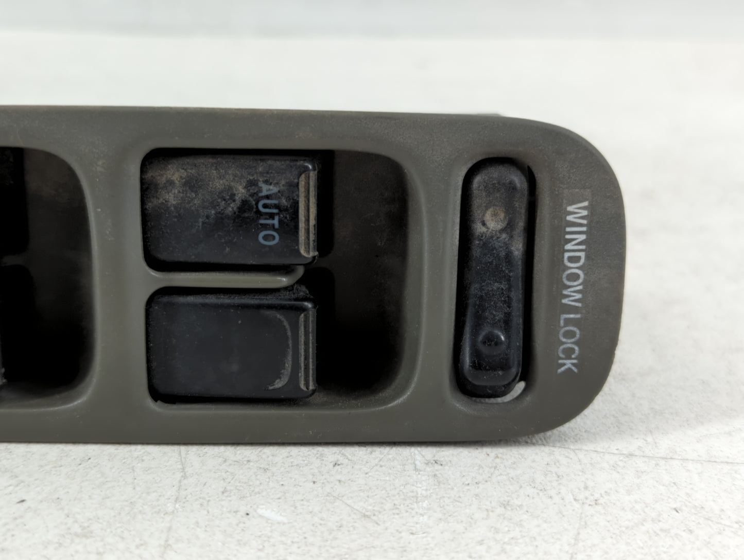 2000-2003 Suzuki Vitara Master Power Window Switch Replacement Driver Side Left Fits Fits 2000 2001 2002 2003 OEM Used Auto 