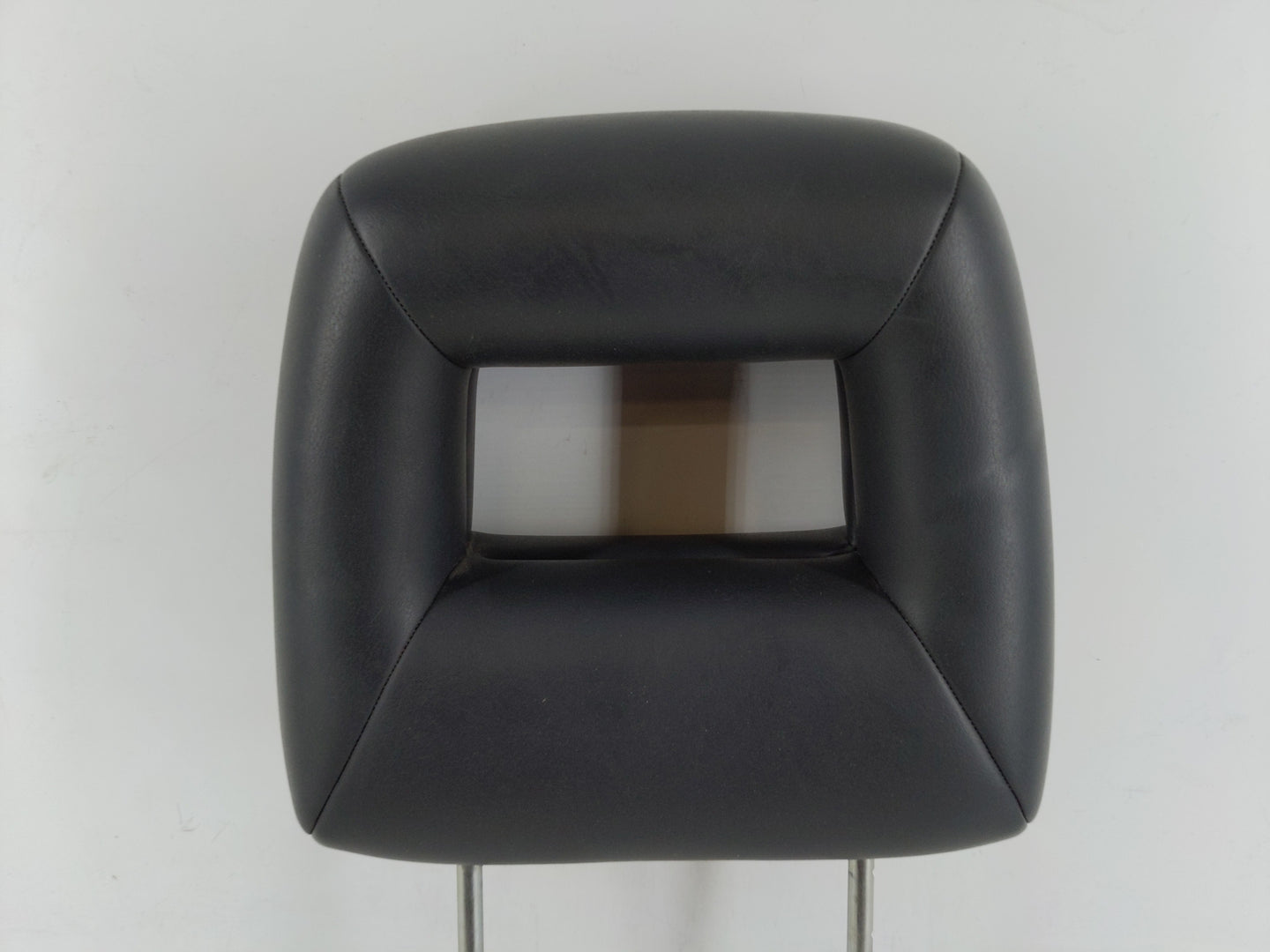 2002 Suzuki Xl-7 Headrest Head Rest Rear Seat Fits OEM Used Auto Parts - Oemusedautoparts1.com