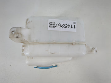 2002 Suzuki Xl-7 Windshield Washer Fluid Reservoir Bottle Oem