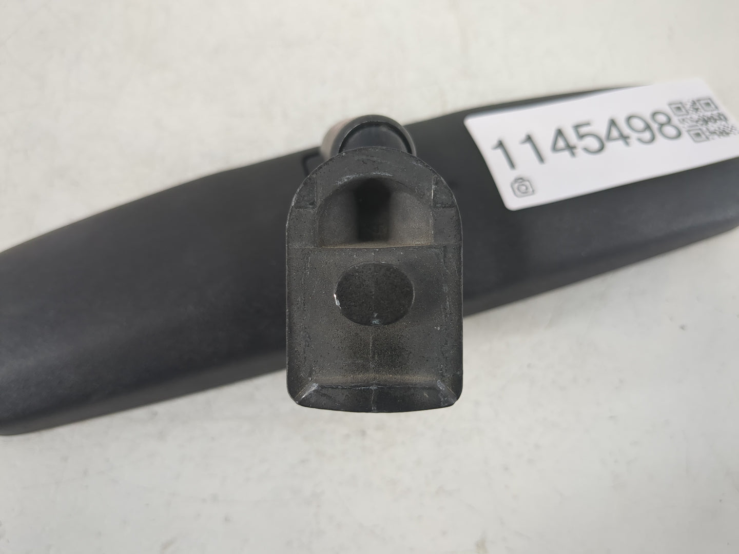 2002 Suzuki Xl-7 Interior Rear View Mirror Replacement OEM P/N:E8011083 Fits OEM Used Auto Parts - Oemusedautoparts1.com