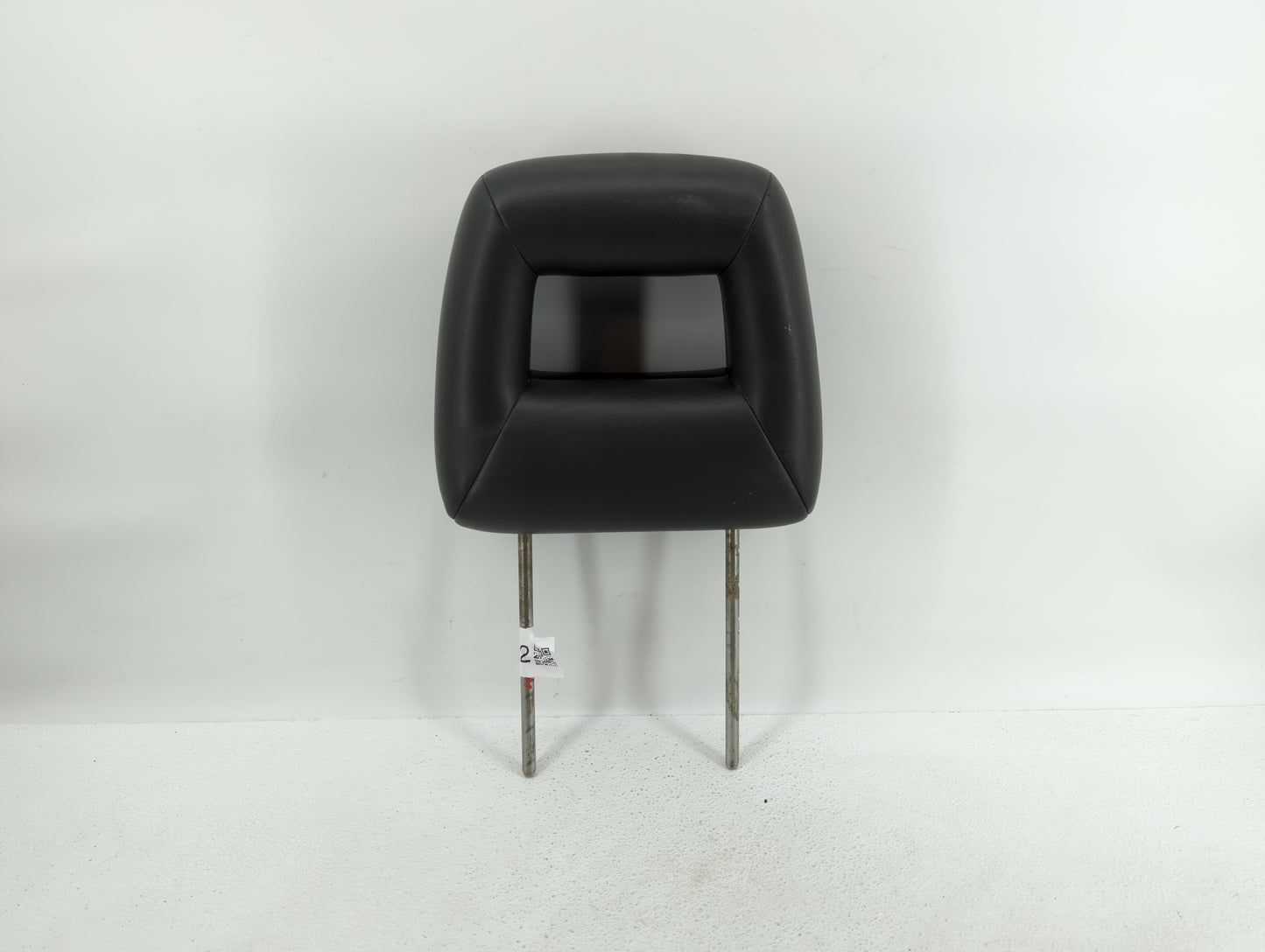 2002 Suzuki Xl-7 Headrest Head Rest Rear Seat Black - Oemusedautoparts1.com