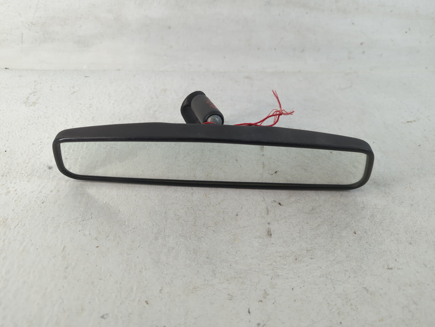 2002 Suzuki Xl-7 Interior Rear View Mirror Replacement OEM P/N:E8011083 Fits OEM Used Auto Parts - Oemusedautoparts1.com