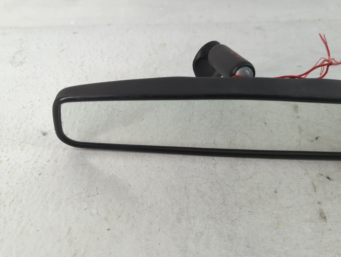 2002 Suzuki Xl-7 Interior Rear View Mirror Replacement OEM P/N:E8011083 Fits OEM Used Auto Parts - Oemusedautoparts1.com