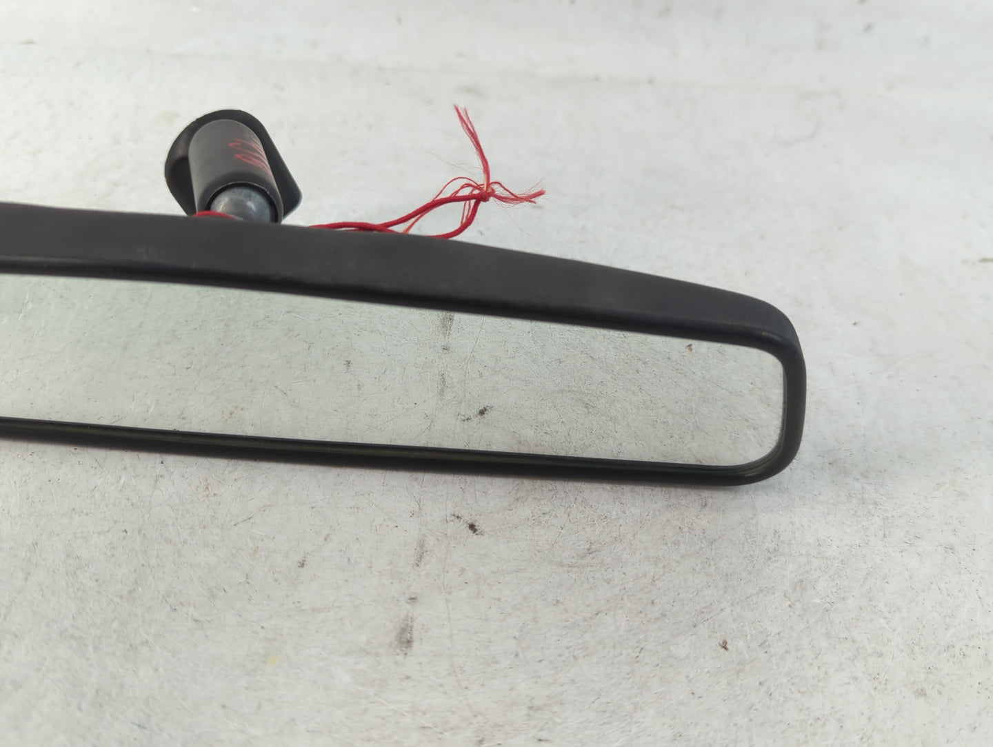 2002 Suzuki Xl-7 Interior Rear View Mirror Replacement OEM P/N:E8011083 Fits OEM Used Auto Parts - Oemusedautoparts1.com