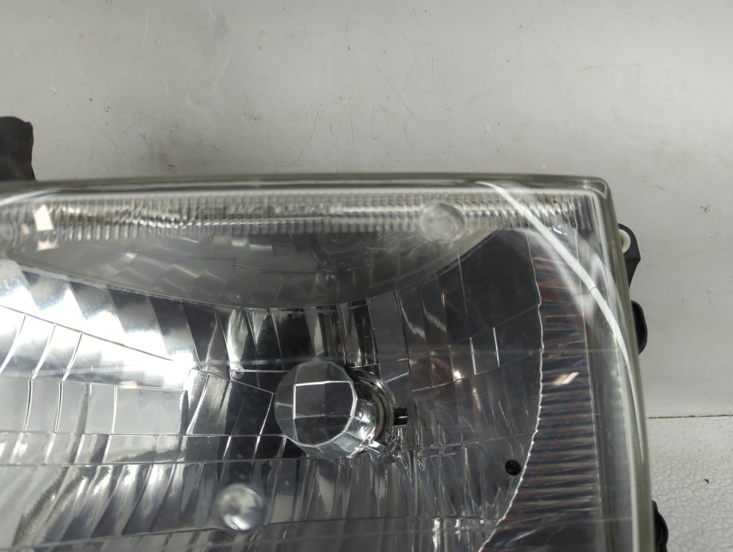 1999-2002 Toyota 4runner Driver Left Oem Head Light Headlight Lamp - Oemusedautoparts1.com