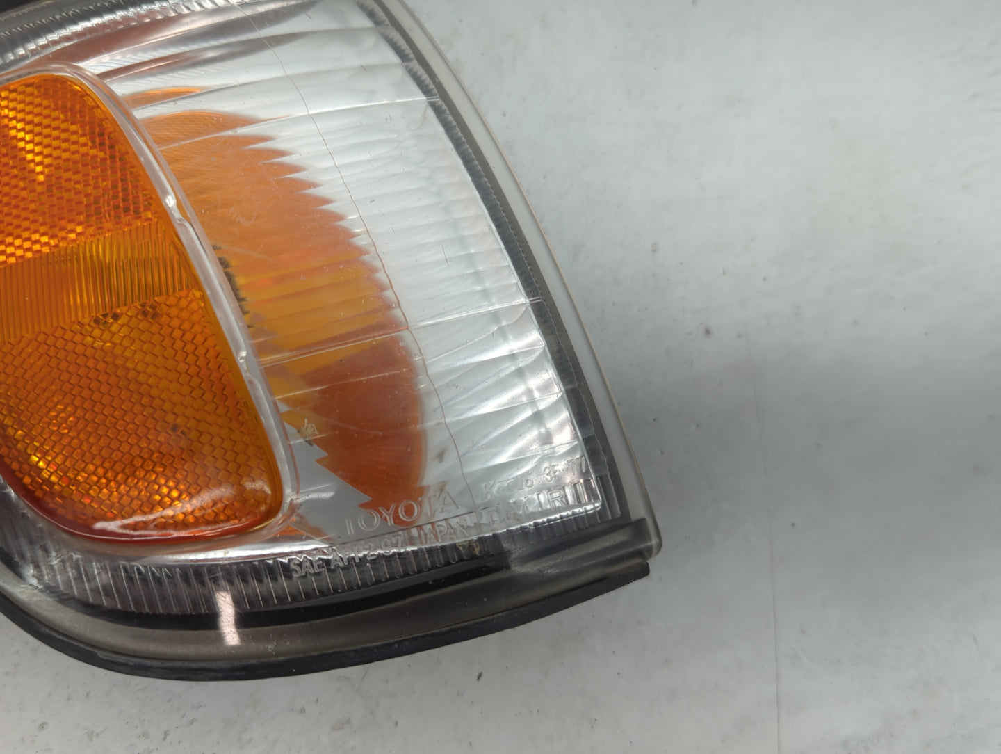 1999-2002 Toyota 4runner Passenger Right Oem Front Light Lamp Clear - Oemusedautoparts1.com