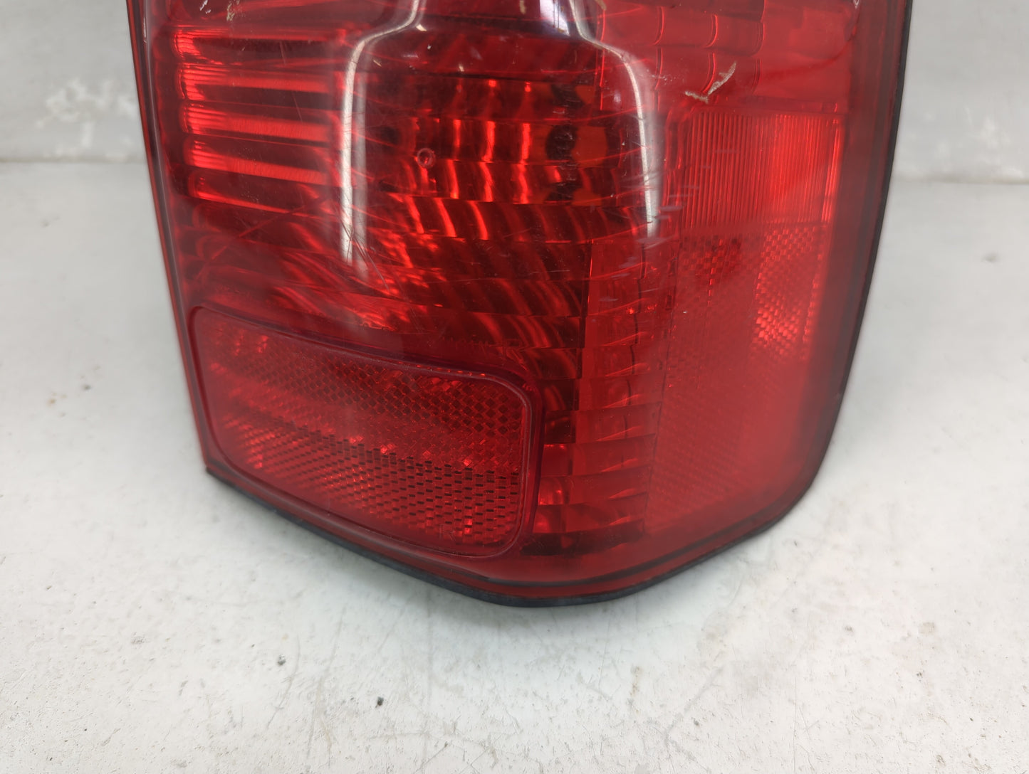 2002 Toyota 4runner Tail Light Assembly Passenger Right OEM P/N:WY21W Fits OEM Used Auto Parts - Oemusedautoparts1.com