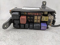 2000-2002 Toyota 4runner Fusebox Fuse Box Panel Relay Module P/N:90987-02006 056700-6912, 82626-30020 Fits Fits 2000 2001 20