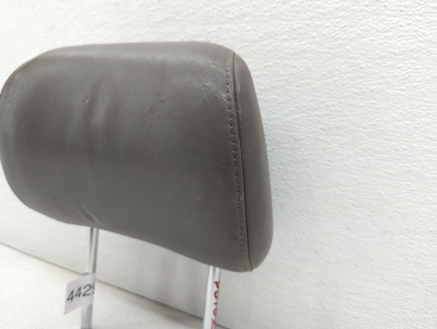2002 Toyota Avalon Headrest Head Rest Rear Seat Grey - Oemusedautoparts1.com