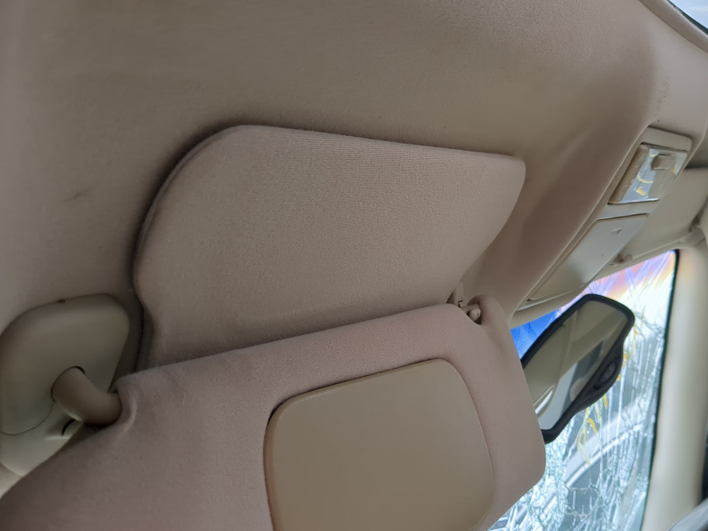 2002-2004 Toyota Avalon Sun Visor Shade Replacement Driver Left Mirror Fits Fits 2002 2003 2004 OEM Used Auto Parts - Oemuse