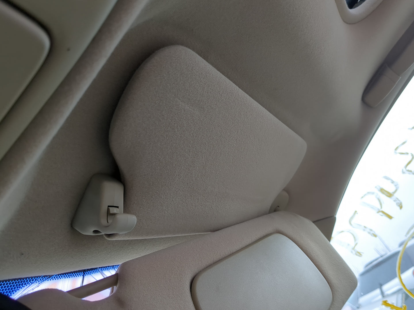 2002-2004 Toyota Avalon Sun Visor Shade Replacement Passenger Right Mirror Fits Fits 2002 2003 2004 2005 OEM Used Auto Parts