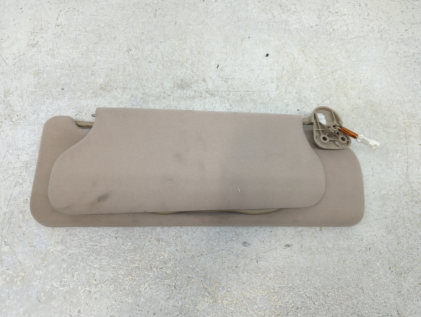 2002-2004 Toyota Avalon Sun Visor Shade Replacement Passenger Right Mirror Fits Fits 2002 2003 2004 2005 OEM Used Auto Parts