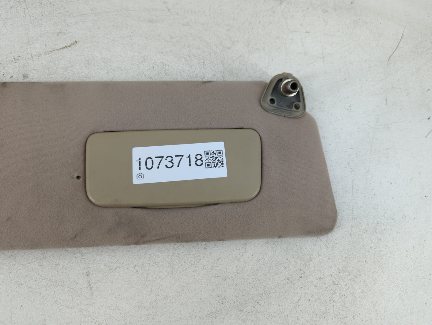 2002-2006 Toyota Camry Sun Visor Shade Replacement Passenger Right Mirror Fits Fits 2002 2003 2004 2005 2006 OEM Used Auto P