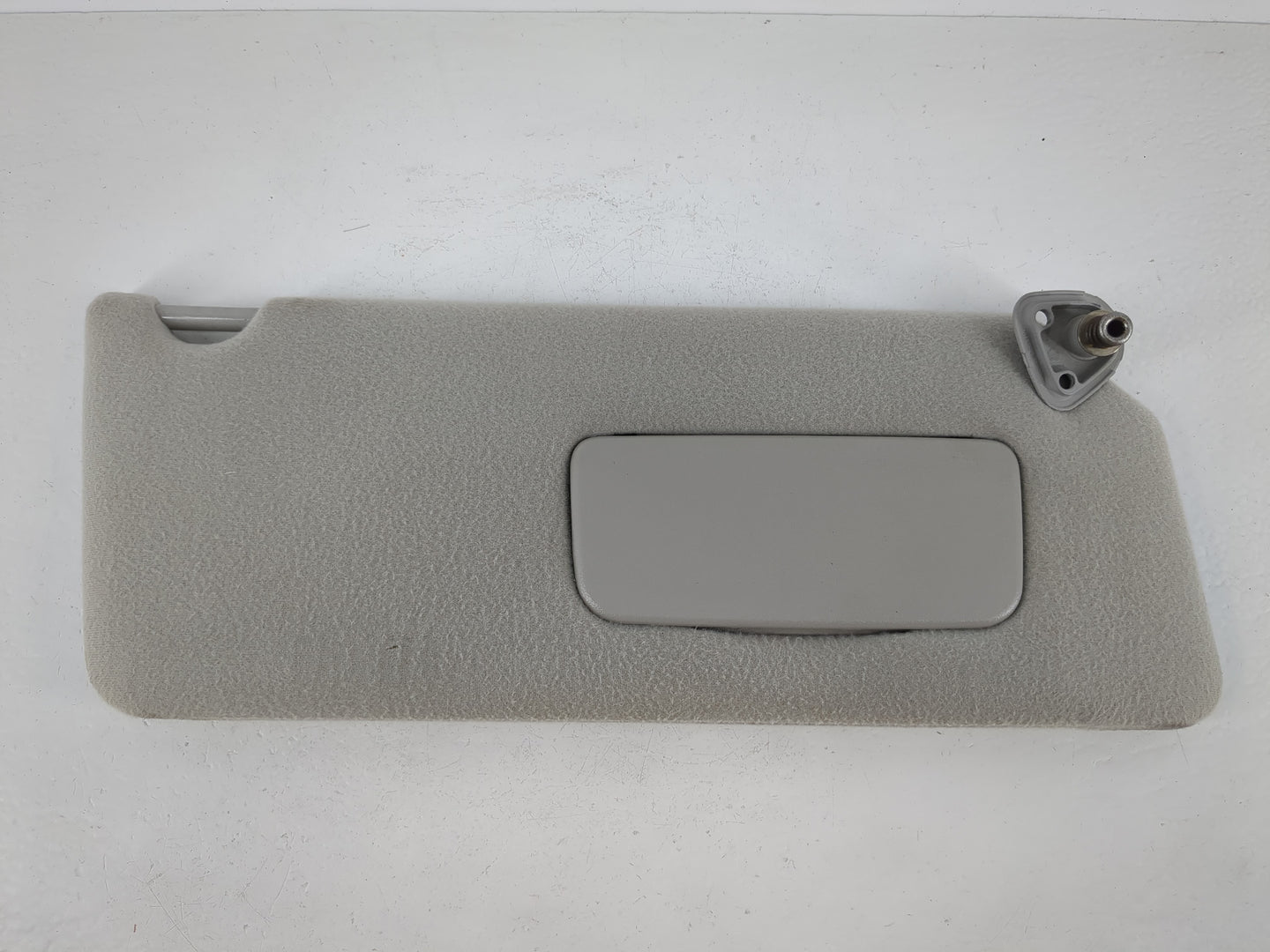 2002-2006 Toyota Camry Sun Visor Shade Replacement Passenger Right Mirror Fits Fits 2002 2003 2004 2005 2006 OEM Used Auto P