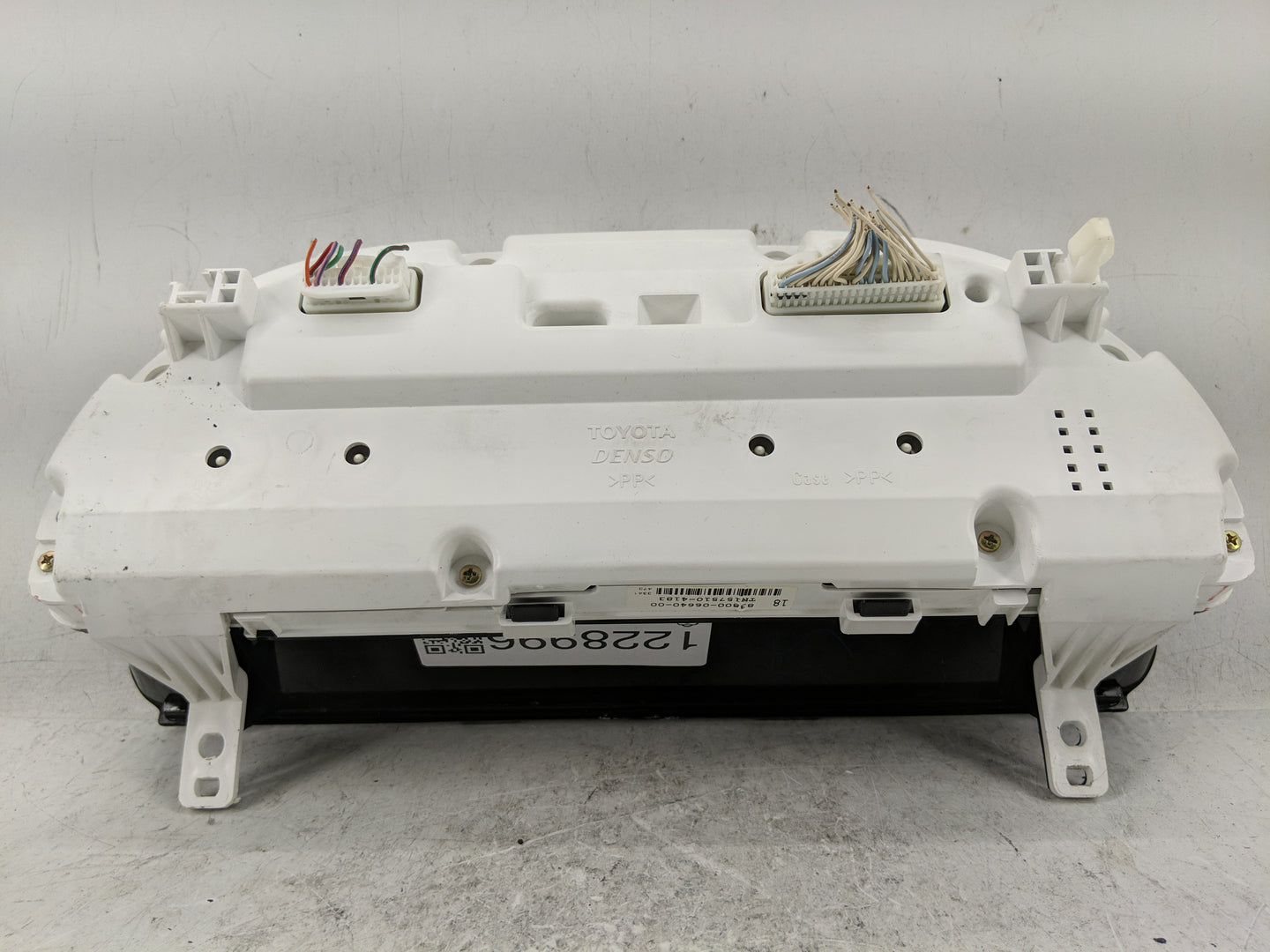 2002-2003 Toyota Camry Instrument Cluster Speedometer Gauges P/N:83800-06640-00 Fits Fits 2002 2003 OEM Used Auto Parts - Oe