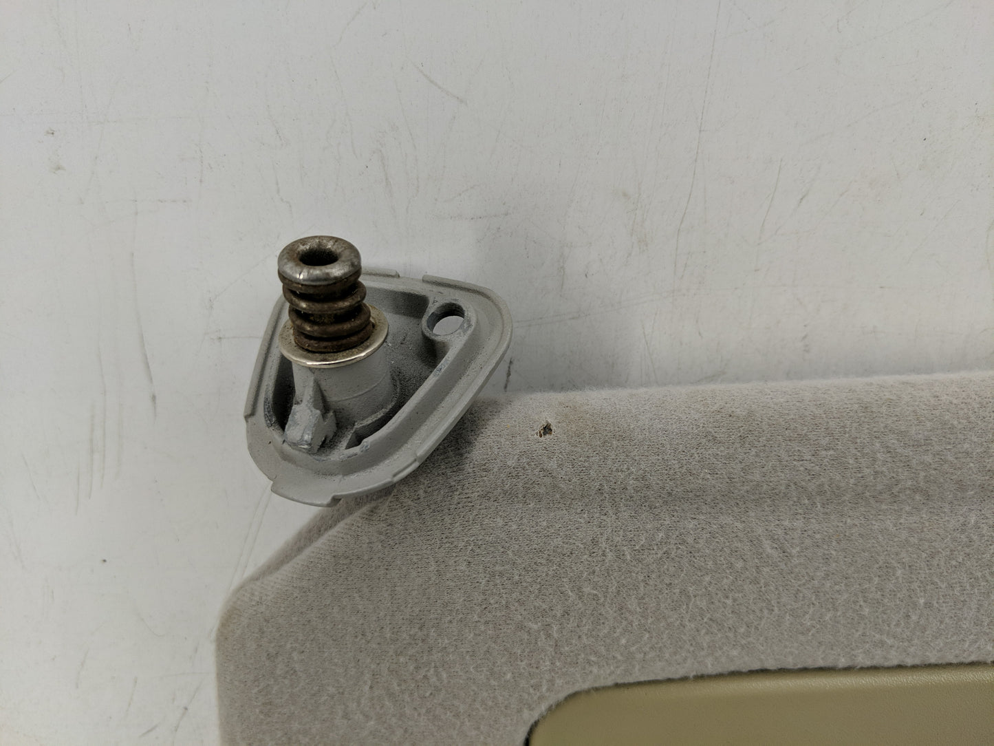 2002 Toyota Camry Sun Visor Shade Replacement Driver Left Mirror Fits OEM Used Auto Parts - Oemusedautoparts1.com