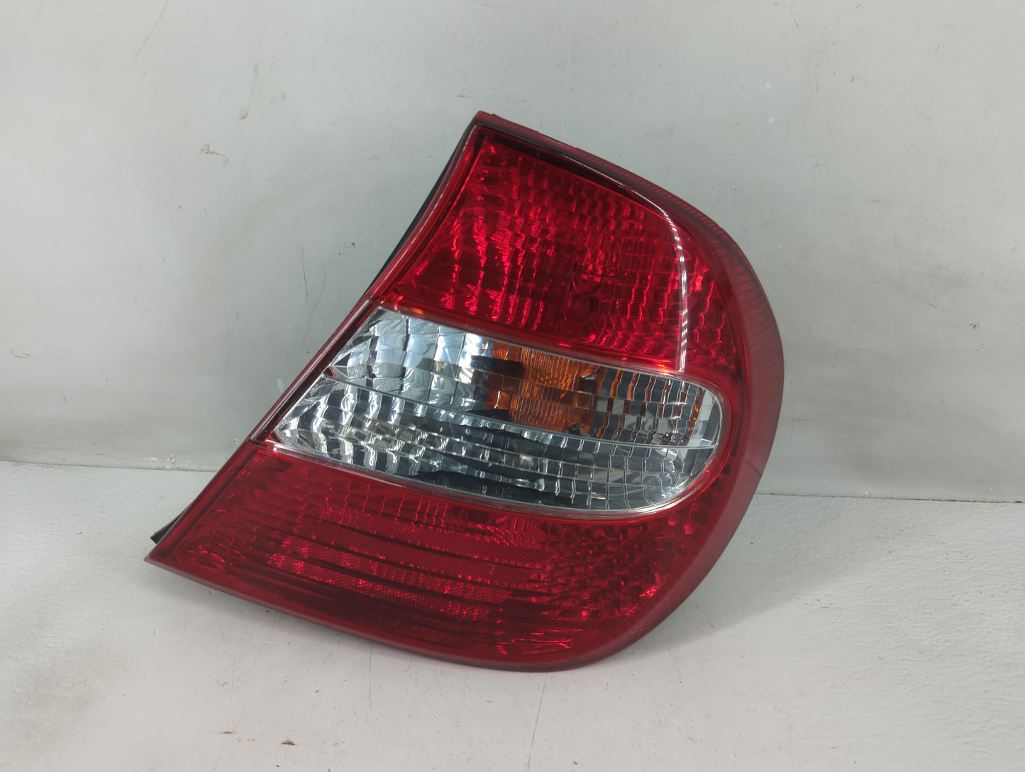 2002 Toyota Camry Tail Light Assembly Passenger Right OEM Fits OEM Used Auto Parts - Oemusedautoparts1.com